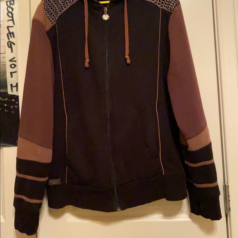 —SOLD—Witcher hoodie - Picture 10 of 12